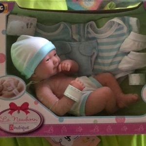 la Newborn boy. NEW NEVER OPENED